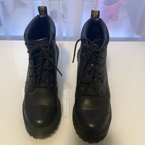 Dr Martens AirWair High Heeled Lace Up Boots Size 7